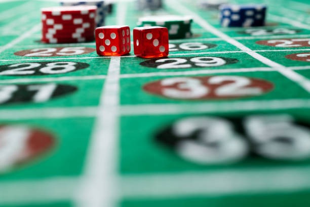 Dream Gaming live dealer host in real-time gameplay session